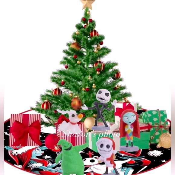 Disney THE NIGHTMARE BEFORE CHRISTMAS Set of 5 Mini Figurines . - Picture 3 of 3